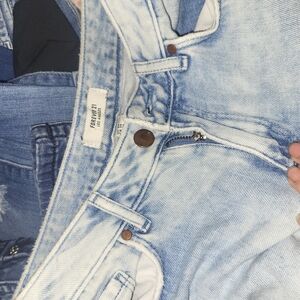 Forever 21Light Blue Boyfriend Jeans